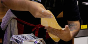 taller de pizza en lima masa casera y recetas deliciosas thumb_landscape