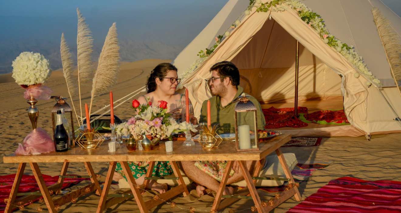cena en el desierto paseo tubulares sandboarding 1f7v7k