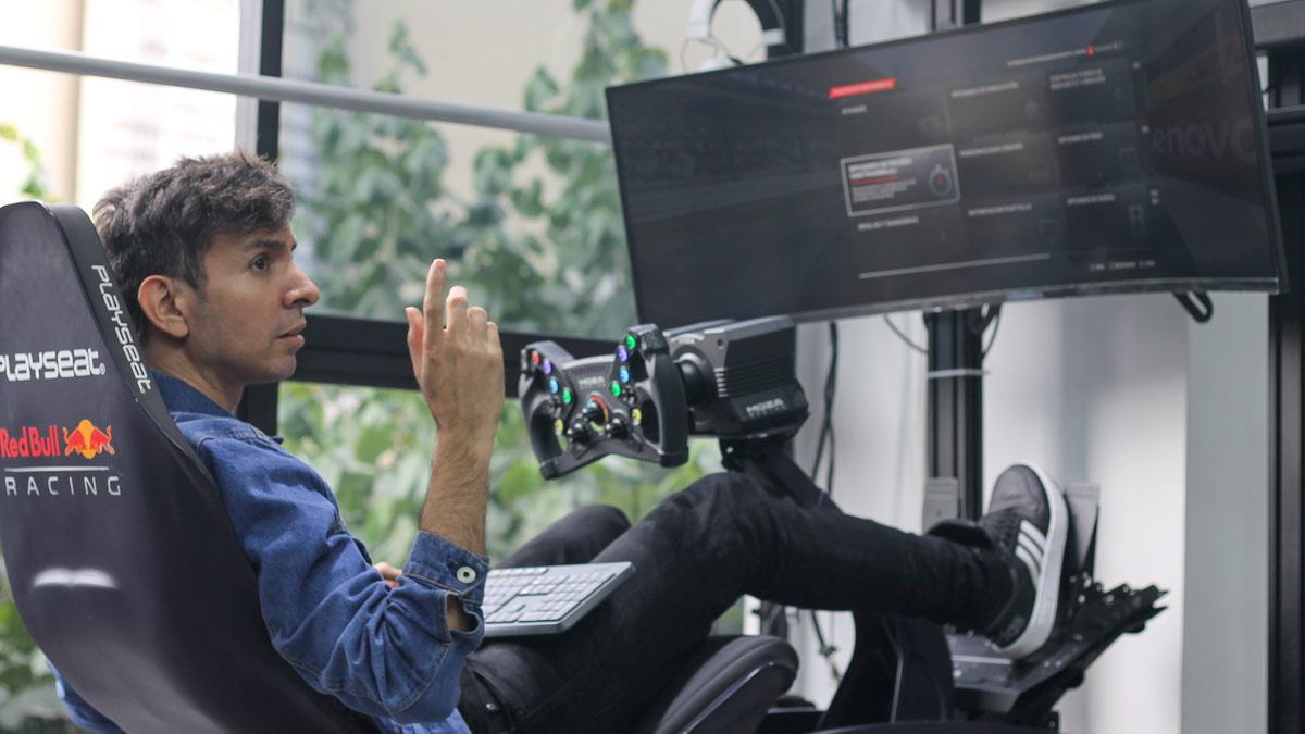 experiencia de simracing vive el automovilismo virtual en lima 5idla2
