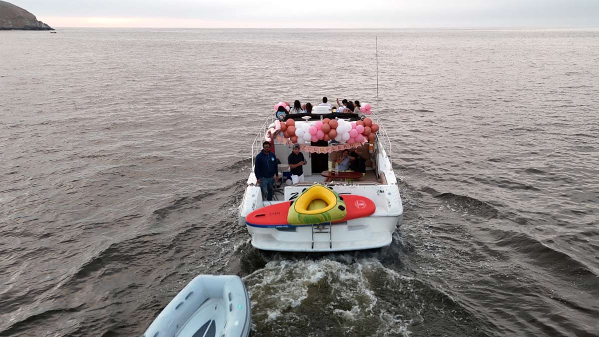 paseo en yate en pucusana experiencia de lujo en lima 6d5vv7