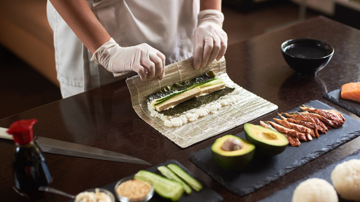 aprende a preparar makis acevichados furai y spicy header