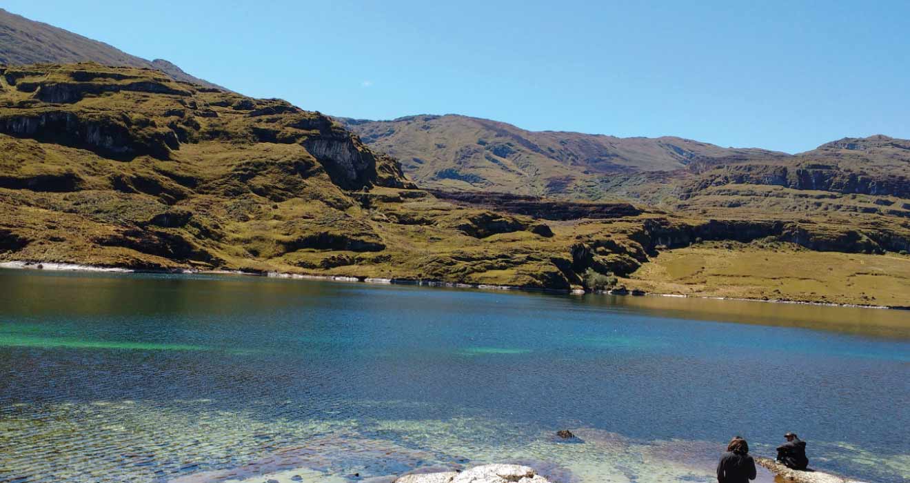 trekking lagunas y sitios arqueologicos de atuen gallery 9