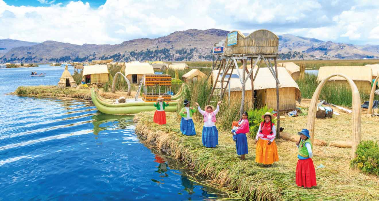 isla flotante de los uros gallery 7
