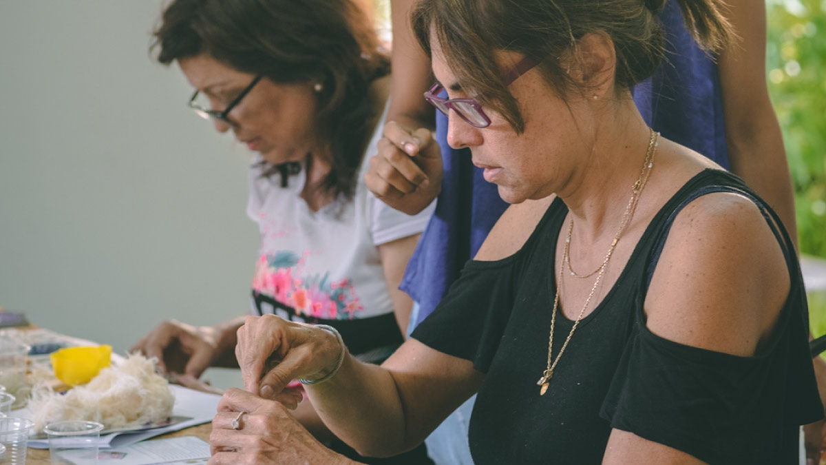 taller de manualidad orgonite douket