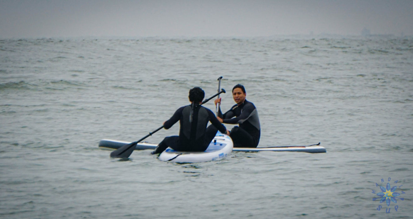 yoga sobre paddle e4aoxe