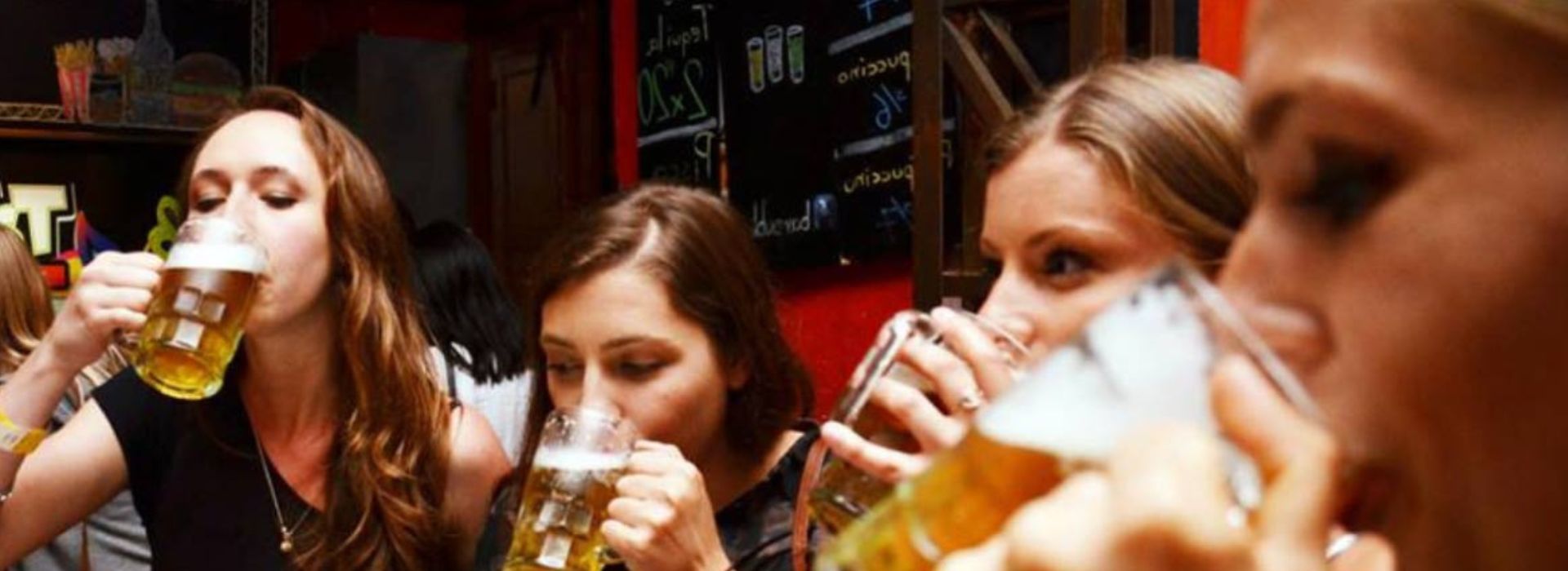 tour de bares por miraflores header