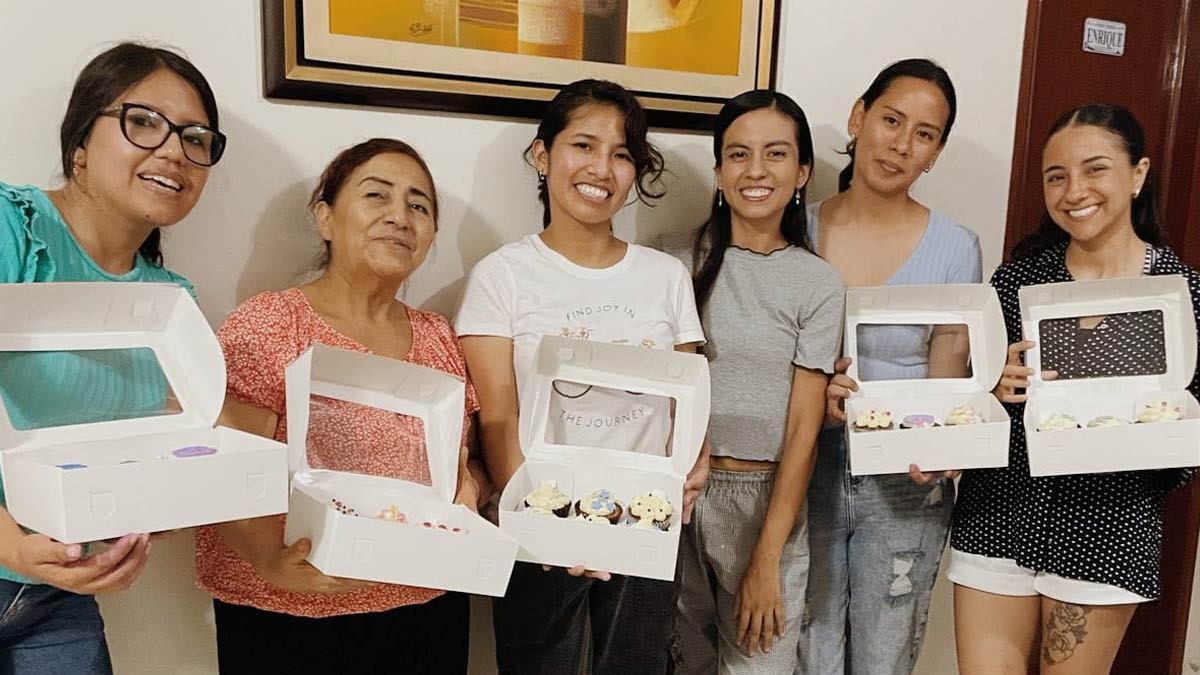 taller de cupcakes en lima 4 sabores y decoracion creativa enilbv