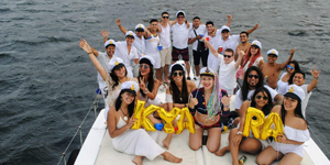 nado con lobos marinos y paseo en yate thumb_landscape