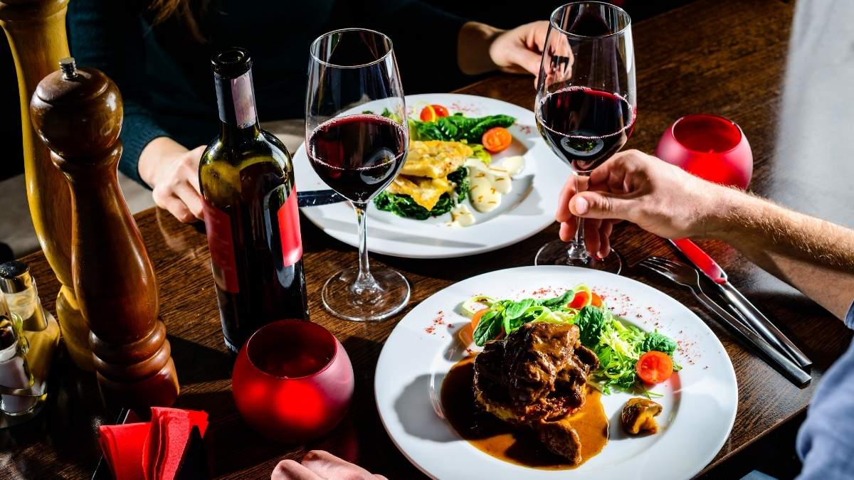 almuerzo romantico y paseo a caballo en la playa en lima h55pvn