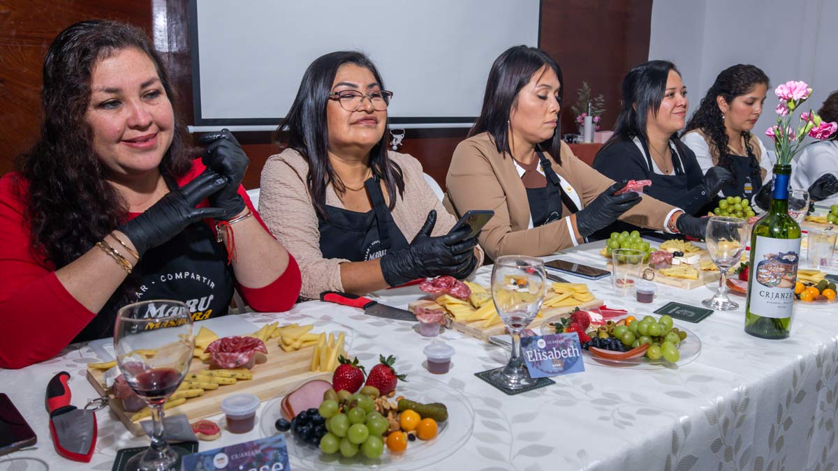workshop crea tu tabla de quesos con estilo y maridaje pmtbgj