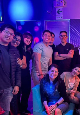 vive la mejor experiencia de karaoke privado en lima por las tardes thumbnail