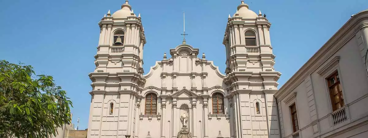 IglesiaNazarenas3