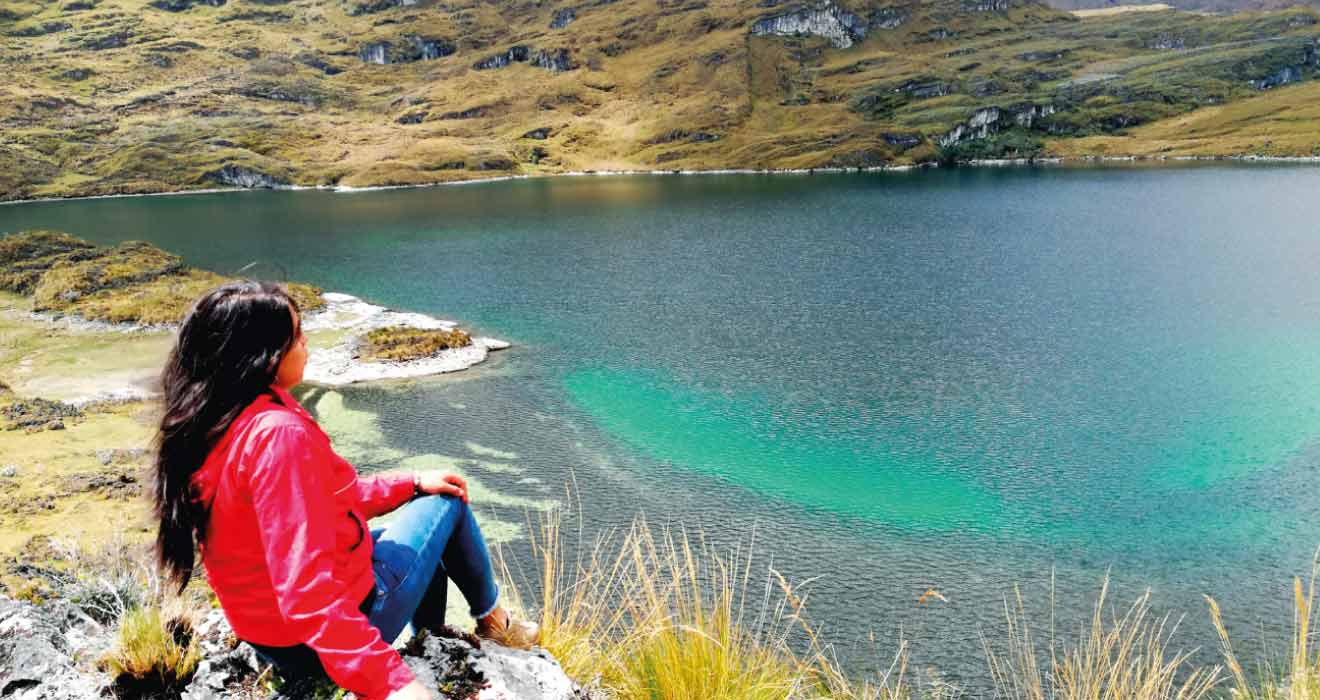 trekking lagunas y sitios arqueologicos de atuen gallery 3