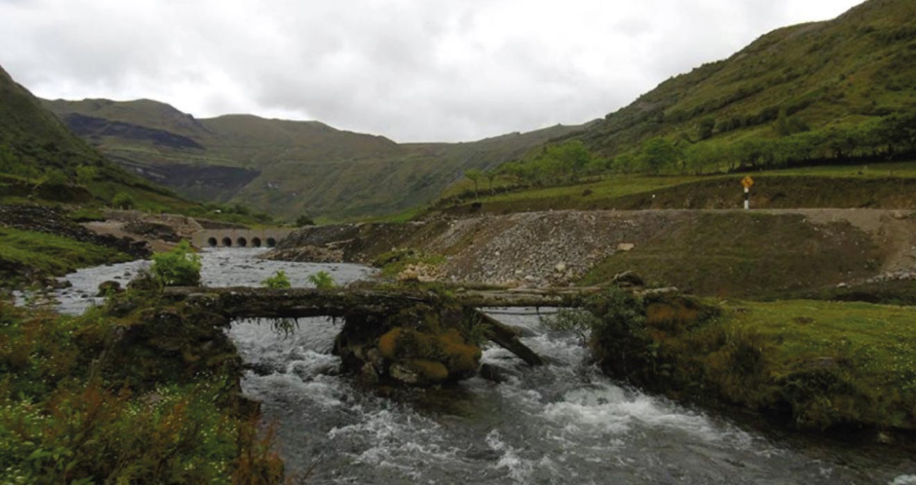 trekking lagunas y sitios arqueologicos de atuen gallery 8