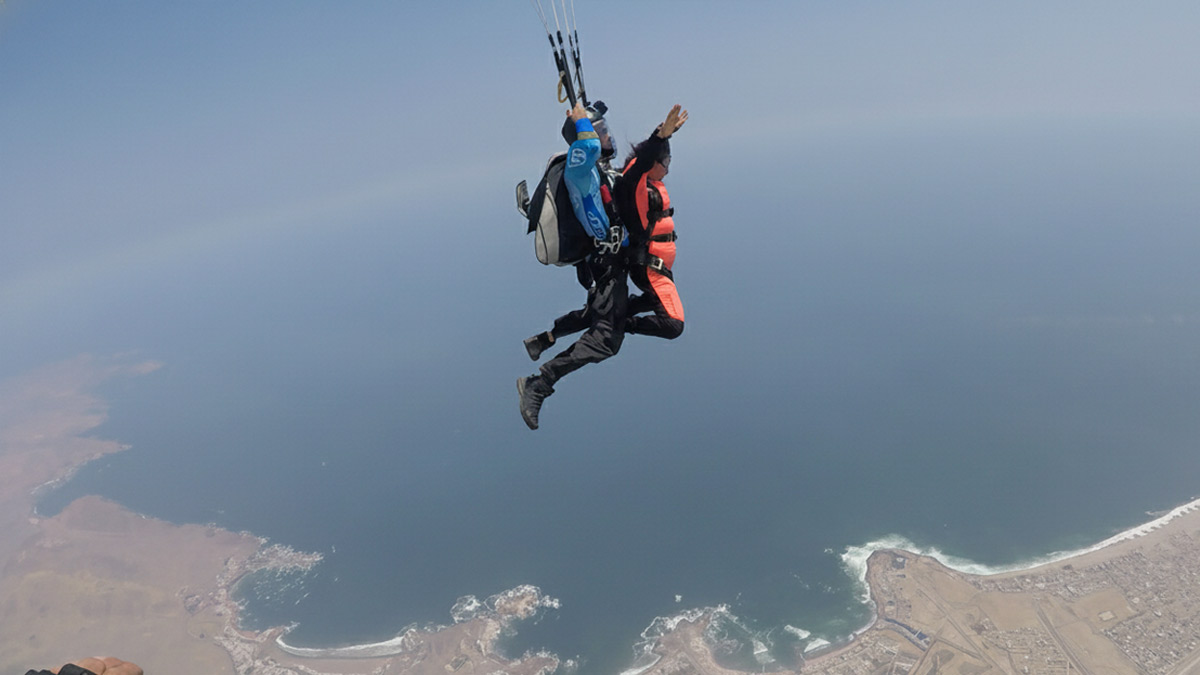 salto tandem en paracaidas en paracas x8daz5