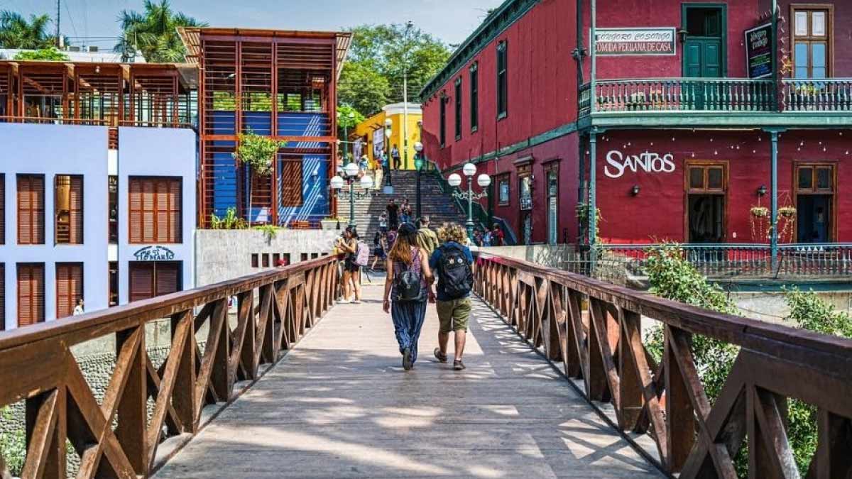 tarde por los lugares mas iconicos de barranco header