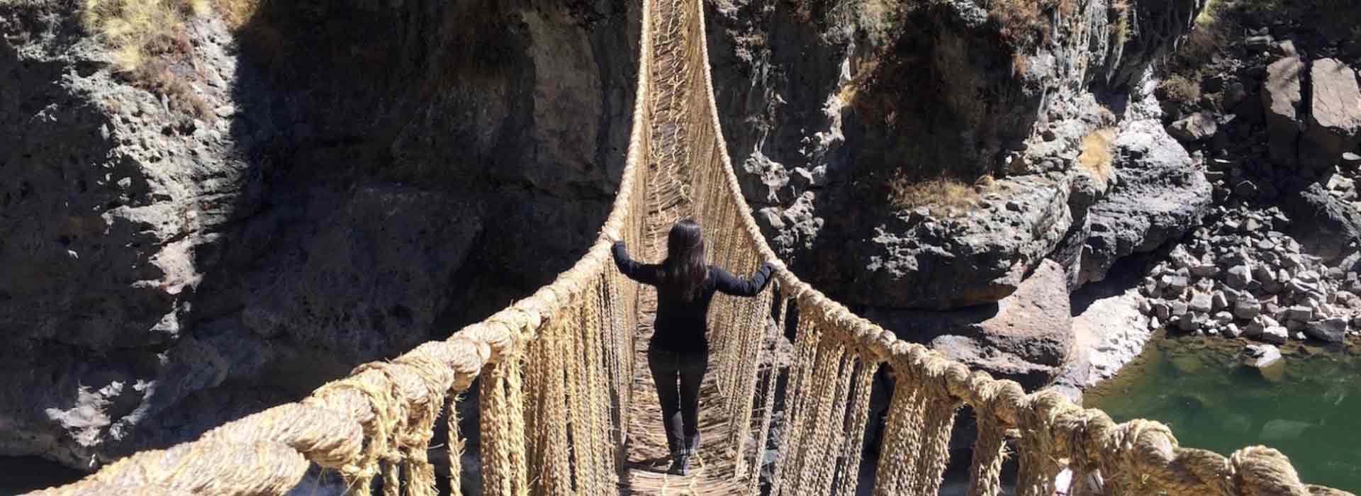 antiguo puente inca de queswachaca 0