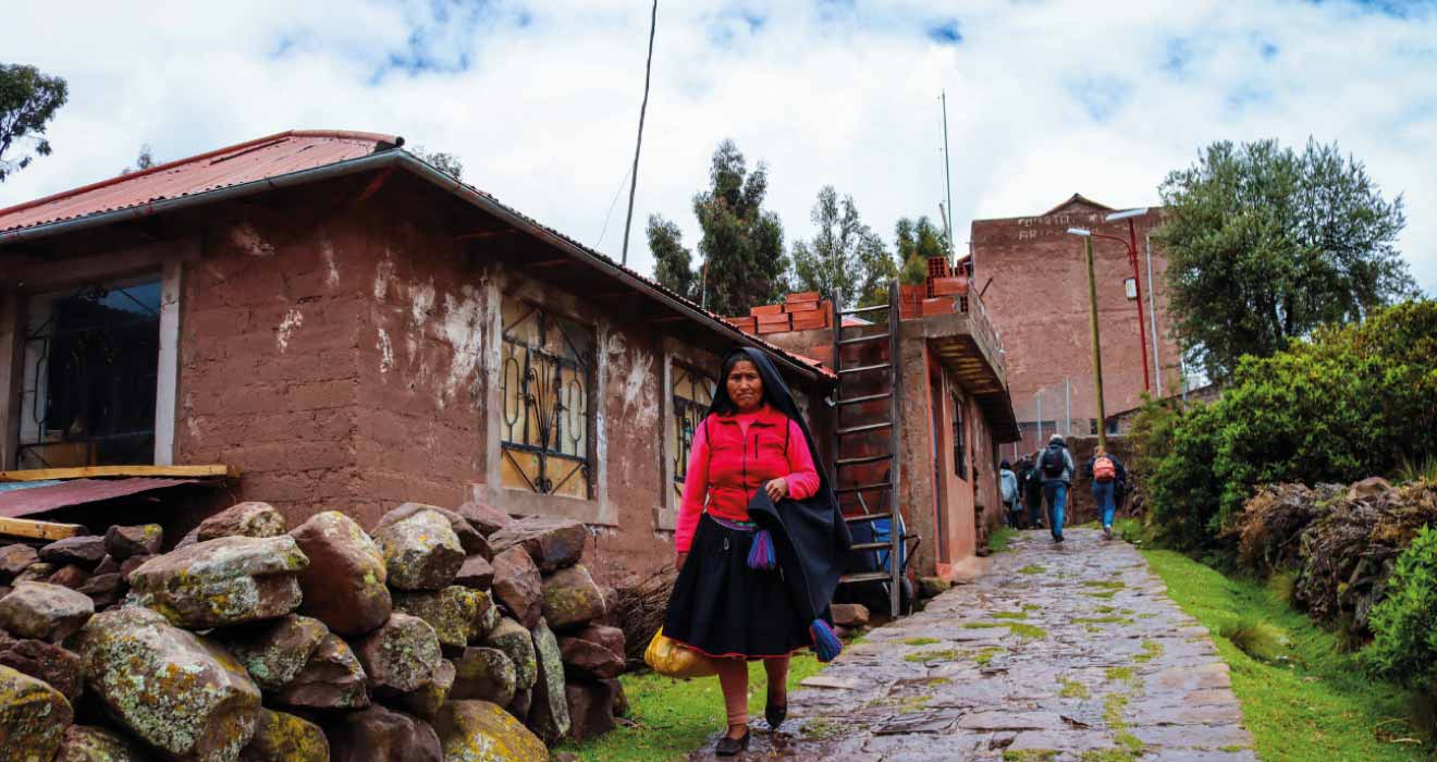 2d/1n titicaca uros, home stay en taquille 11